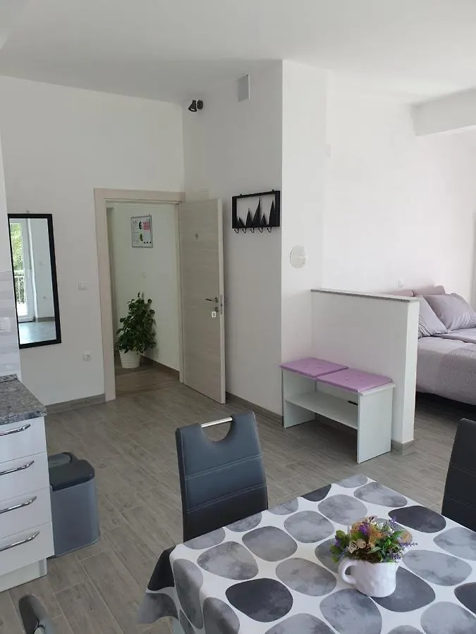 Studio Apartman Rubinic Lovran Apartamento